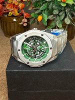 Hublot Big Bang Sang Bleu Edition – Luxury Green Skeleton Dial Men's Watch - Image 2